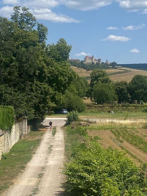 Le Relais Vandenesse-en-Auxois Exterior foto